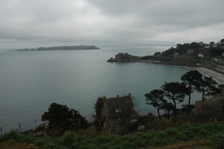 Perros-Guirec: zicht vanop Pointe du Sphynx