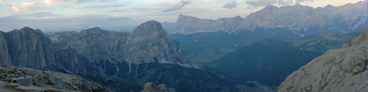 Zicht aan Rif Cavazza al Pisciad� / Pisciad�h�tte