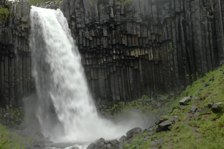 Svartifoss