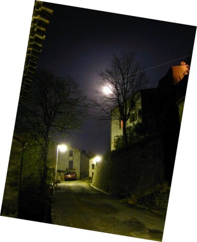 Duilhac-sous-Peyrepertuse by night