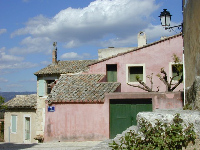 Maubec