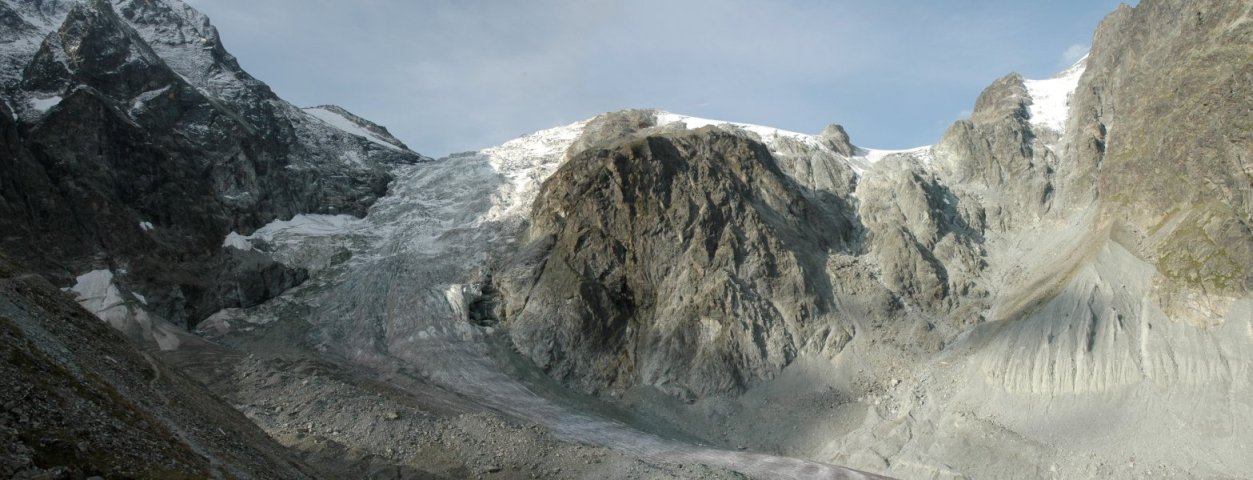 Op weg naar Arolla gletsjer