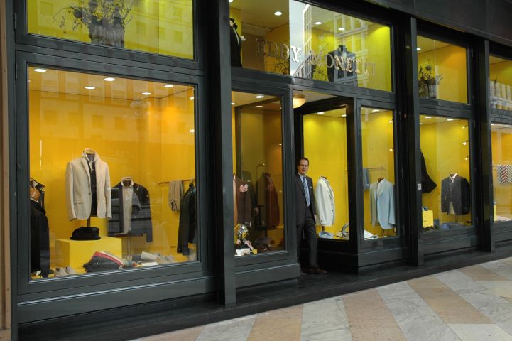 Winkel PIazza Babila