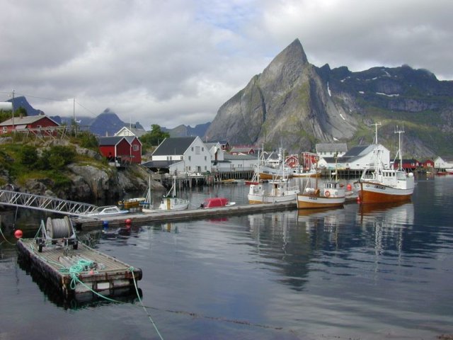 Tussen Flakstad en �: Hamn�y