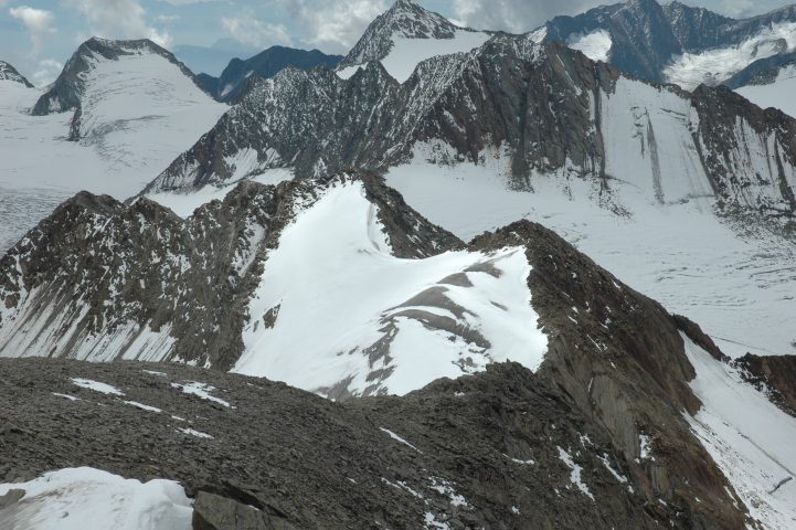 Zicht vanop de Schalfkogel