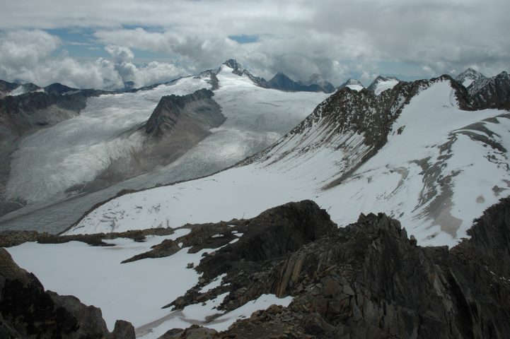 Zicht vanop de Schalfkogel