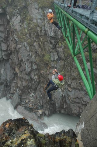 Prussiken boven de rivier