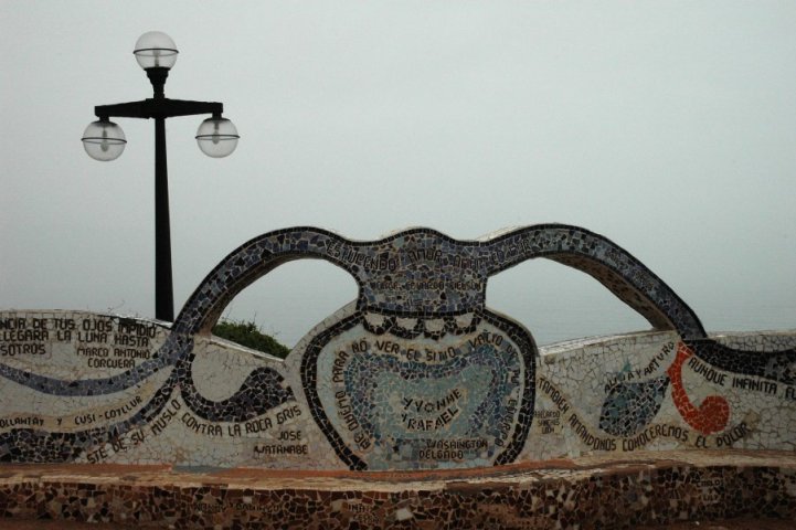 Lima: Puenta e Villena Rey