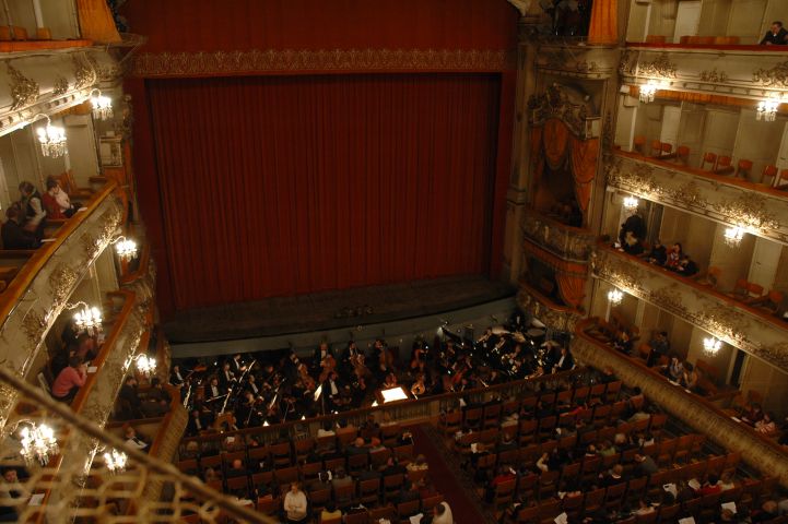 Maliy-theater