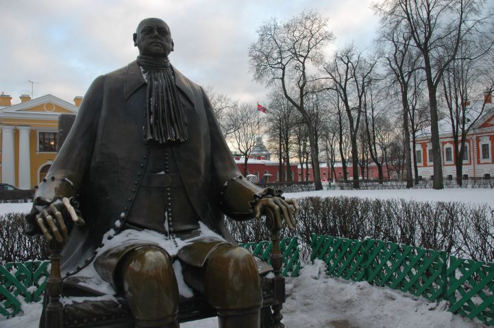 Standbeeld van Peter de Grote in Peter en Paul-vesting