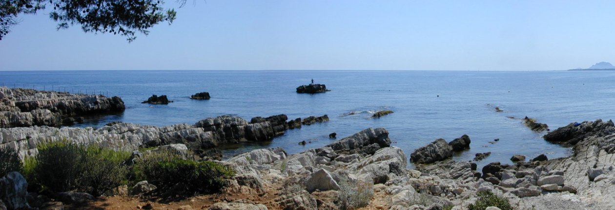 Kust tussen Antibes en Cannes