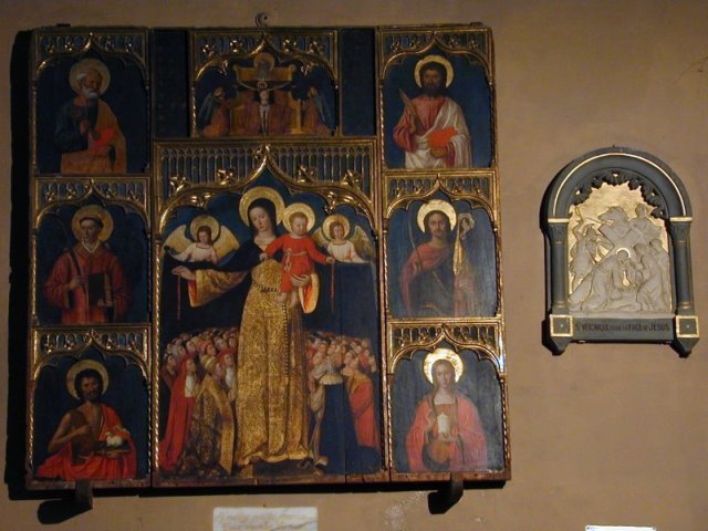 Biot: eglise sainte marie madeleine - louis brea: vierge au rosaire