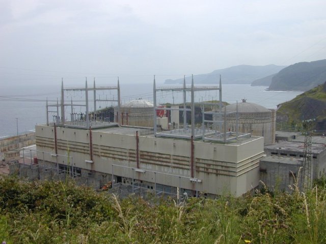 Lemoniz: kerncentrale (buiten werking)
